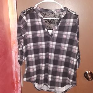 Plaid top